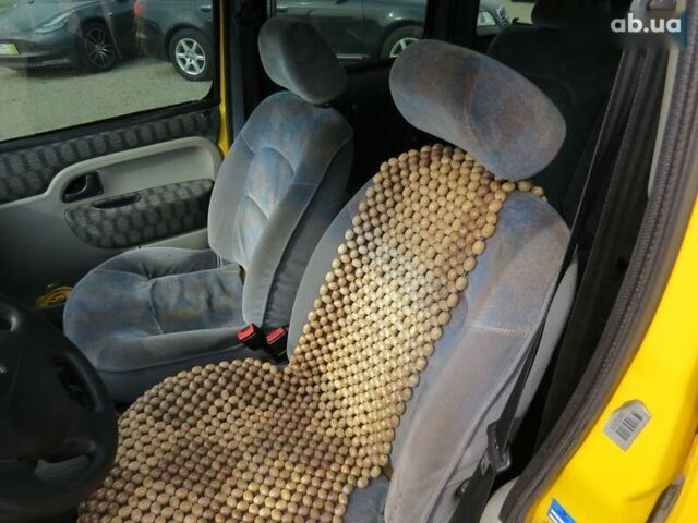Рено Кєнгу, об'ємом двигуна 1.5 л та пробігом 174 тис. км за 3800 $, фото 7 на Automoto.ua