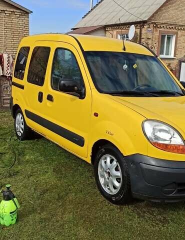 Рено Кенгу, объемом двигателя 1.5 л и пробегом 280 тыс. км за 2900 $, фото 3 на Automoto.ua