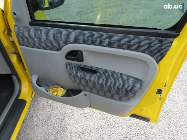 Рено Кєнгу, об'ємом двигуна 1.5 л та пробігом 174 тис. км за 3800 $, фото 12 на Automoto.ua