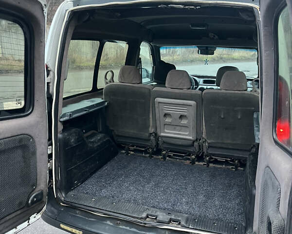 Рено Кєнгу, об'ємом двигуна 1.5 л та пробігом 299 тис. км за 3150 $, фото 9 на Automoto.ua