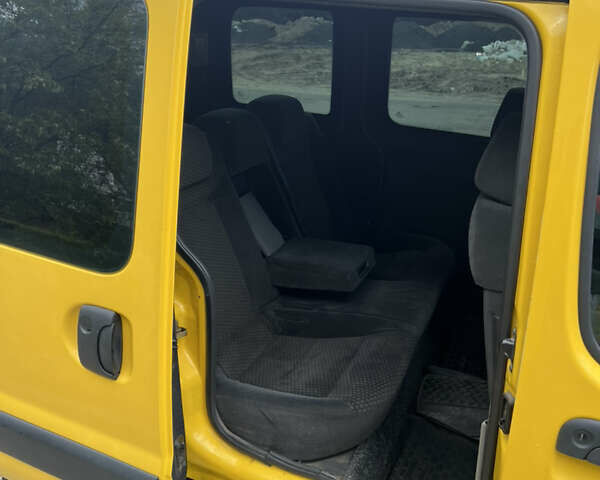 Рено Кєнгу, об'ємом двигуна 1.5 л та пробігом 300 тис. км за 3200 $, фото 13 на Automoto.ua
