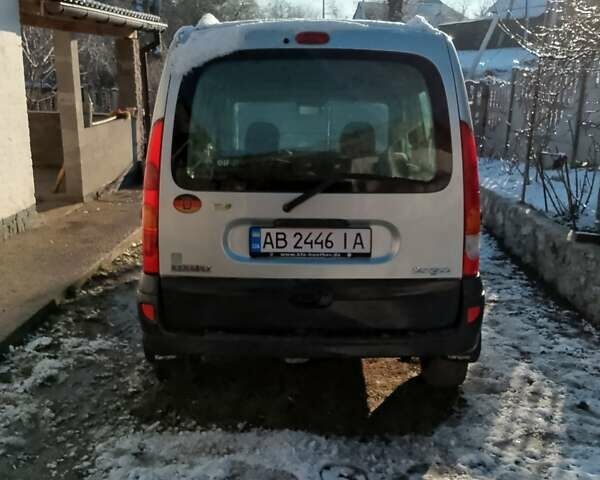 Рено Кенгу, объемом двигателя 1.2 л и пробегом 260 тыс. км за 4000 $, фото 1 на Automoto.ua