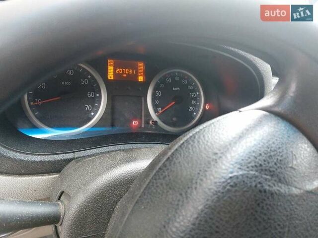 Рено Кенгу, объемом двигателя 1.5 л и пробегом 207 тыс. км за 3700 $, фото 9 на Automoto.ua