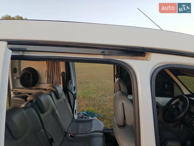 Рено Кенгу, объемом двигателя 0 л и пробегом 314 тыс. км за 5200 $, фото 6 на Automoto.ua
