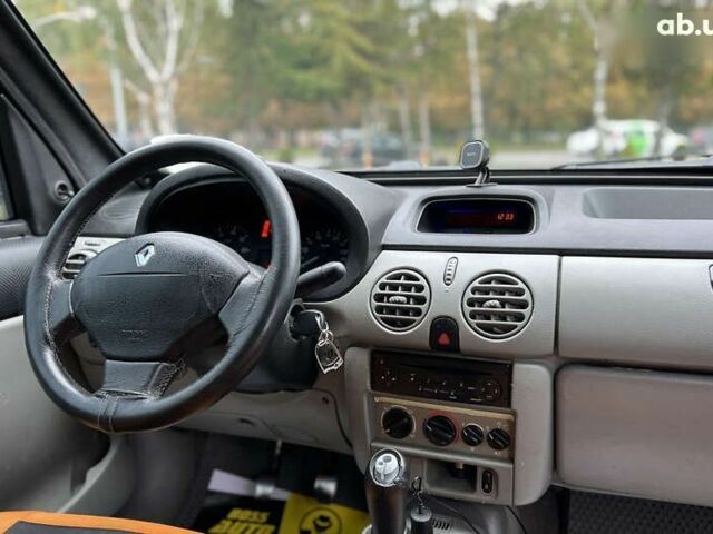 Рено Кєнгу, об'ємом двигуна 1.5 л та пробігом 240 тис. км за 2800 $, фото 15 на Automoto.ua