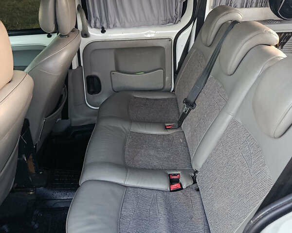 Рено Кенгу, объемом двигателя 0 л и пробегом 314 тыс. км за 5200 $, фото 12 на Automoto.ua