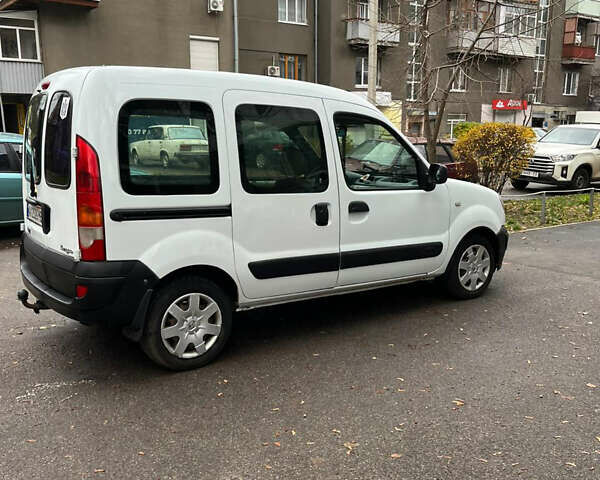 Рено Кенгу, объемом двигателя 1.5 л и пробегом 290 тыс. км за 4500 $, фото 3 на Automoto.ua