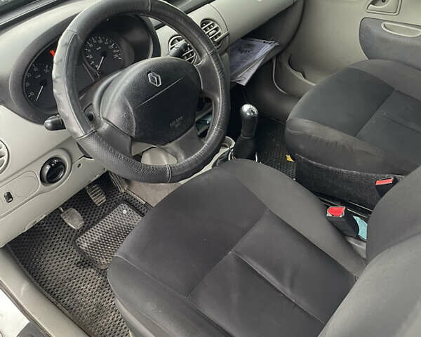 Рено Кєнгу, об'ємом двигуна 1.5 л та пробігом 428 тис. км за 3500 $, фото 4 на Automoto.ua