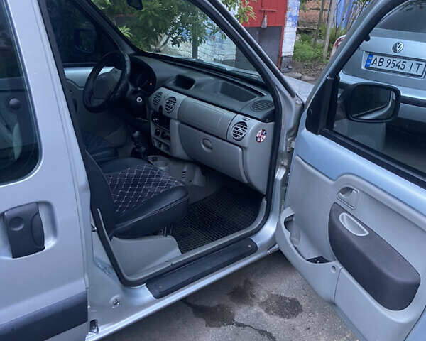 Рено Кенгу, объемом двигателя 1.4 л и пробегом 289 тыс. км за 4400 $, фото 6 на Automoto.ua