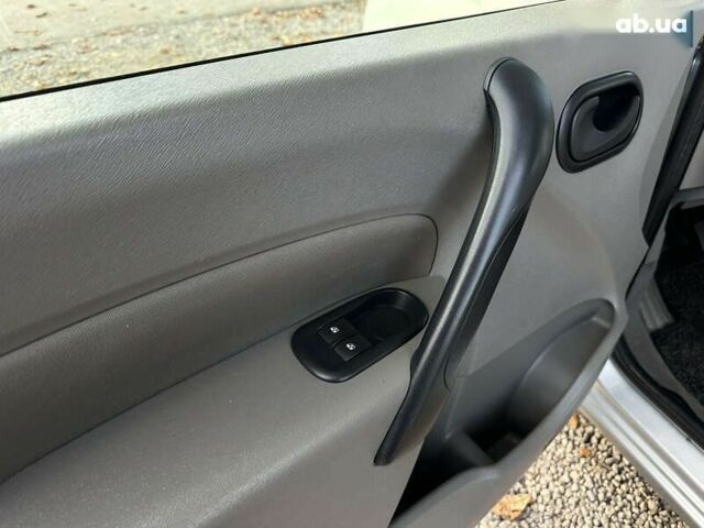 Рено Кєнгу, об'ємом двигуна 1.6 л та пробігом 269 тис. км за 7400 $, фото 23 на Automoto.ua