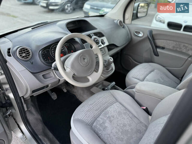 Рено Кенгу, объемом двигателя 1.6 л и пробегом 187 тыс. км за 8200 $, фото 13 на Automoto.ua