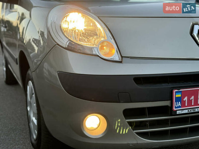 Рено Кенгу, объемом двигателя 1.6 л и пробегом 187 тыс. км за 8200 $, фото 25 на Automoto.ua