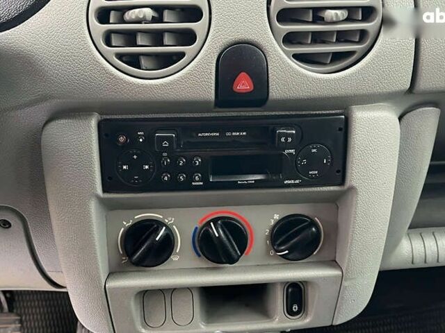 Рено Кєнгу, об'ємом двигуна 1.5 л та пробігом 175 тис. км за 4999 $, фото 9 на Automoto.ua