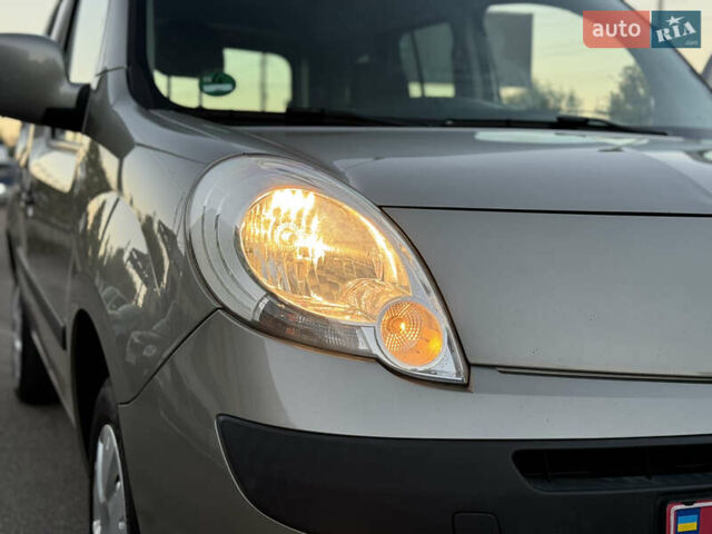 Рено Кенгу, объемом двигателя 1.6 л и пробегом 187 тыс. км за 8200 $, фото 24 на Automoto.ua