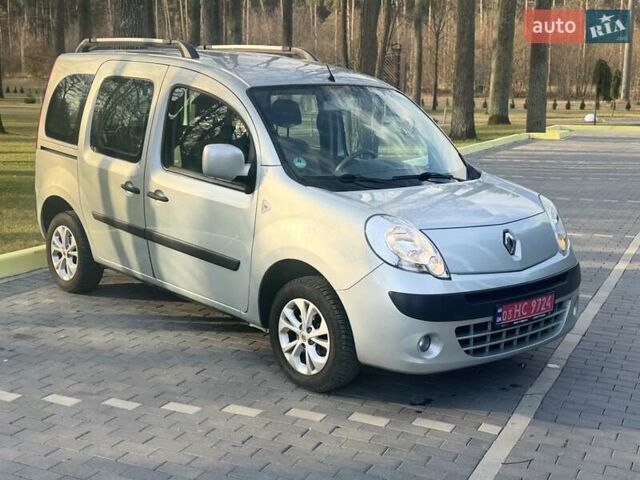 Рено Кенгу, объемом двигателя 1.6 л и пробегом 207 тыс. км за 7700 $, фото 17 на Automoto.ua