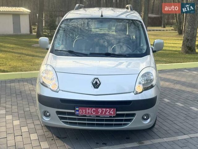 Рено Кенгу, объемом двигателя 1.6 л и пробегом 207 тыс. км за 7700 $, фото 15 на Automoto.ua