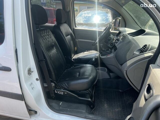 Рено Кенгу, объемом двигателя 0 л и пробегом 255 тыс. км за 5999 $, фото 4 на Automoto.ua