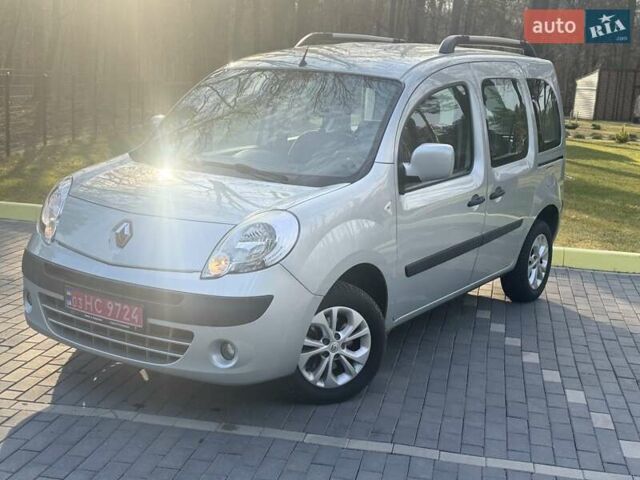Рено Кенгу, объемом двигателя 1.6 л и пробегом 207 тыс. км за 7700 $, фото 10 на Automoto.ua