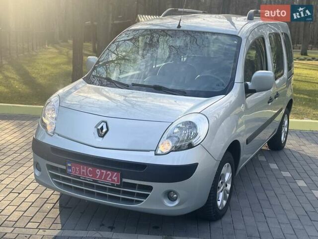 Рено Кенгу, объемом двигателя 1.6 л и пробегом 207 тыс. км за 7700 $, фото 13 на Automoto.ua