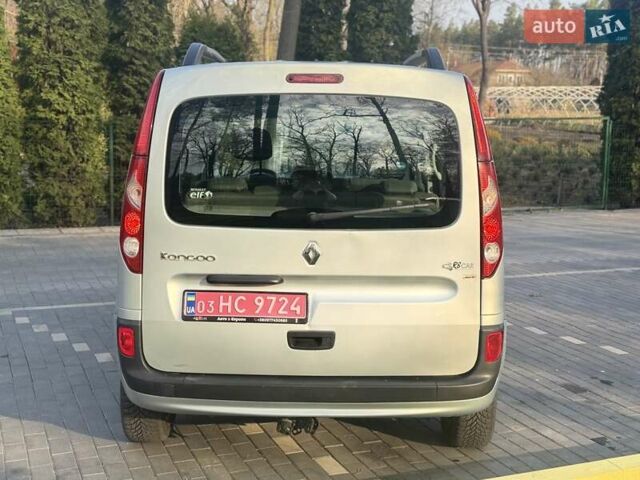 Рено Кенгу, объемом двигателя 1.6 л и пробегом 207 тыс. км за 7700 $, фото 20 на Automoto.ua