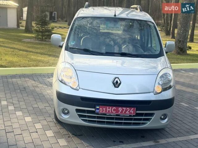 Рено Кенгу, объемом двигателя 1.6 л и пробегом 207 тыс. км за 7700 $, фото 16 на Automoto.ua