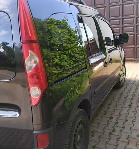 Рено Кенгу, объемом двигателя 1.5 л и пробегом 220 тыс. км за 7500 $, фото 16 на Automoto.ua