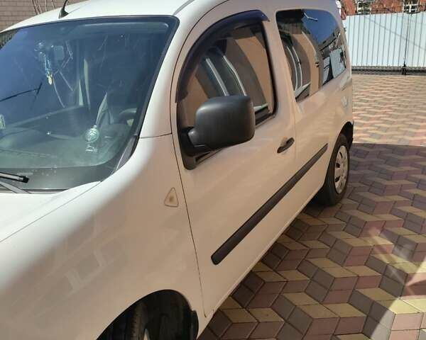Рено Кенгу, объемом двигателя 0 л и пробегом 233 тыс. км за 7300 $, фото 5 на Automoto.ua