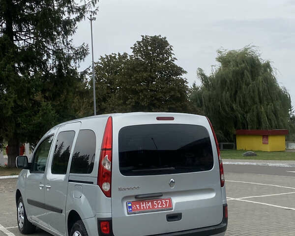 Рено Кенгу 2010 в Киверцы на Automoto.ua Рено Кенгу, объемом двигателя 0 л и пробегом 254 тыс. км за 7950 $, фото 7 на Automoto.ua
