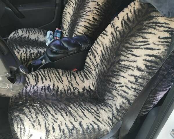 Рено Кенгу, объемом двигателя 1.46 л и пробегом 350 тыс. км за 6650 $, фото 5 на Automoto.ua