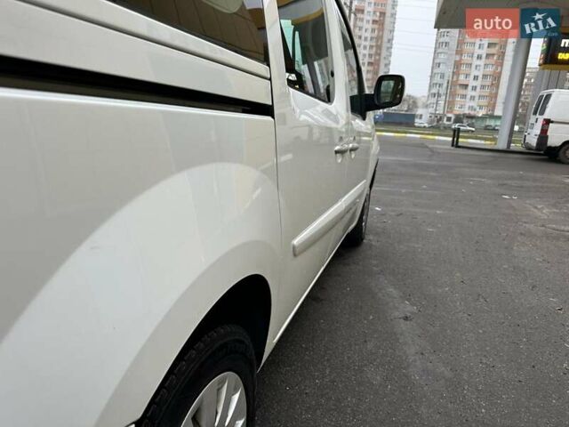 Рено Кенгу, объемом двигателя 1.5 л и пробегом 190 тыс. км за 7500 $, фото 17 на Automoto.ua