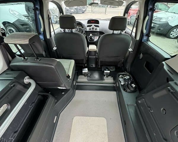 Рено Кенгу, объемом двигателя 0 л и пробегом 286 тыс. км за 7500 $, фото 21 на Automoto.ua