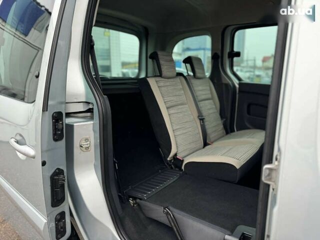 Рено Кєнгу, об'ємом двигуна 1.5 л та пробігом 227 тис. км за 9500 $, фото 28 на Automoto.ua