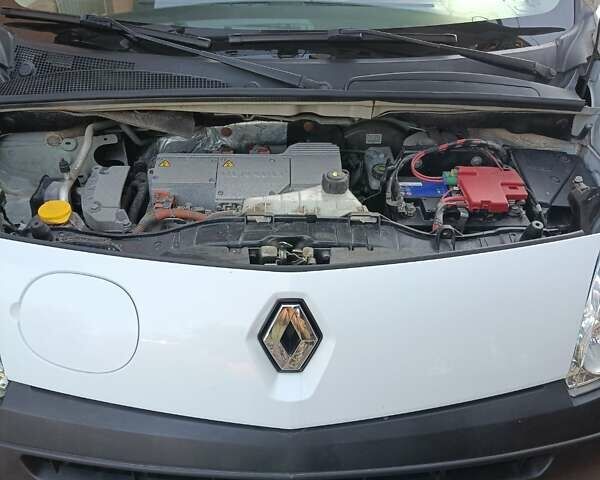 Рено Кенгу, объемом двигателя 0 л и пробегом 120 тыс. км за 7500 $, фото 8 на Automoto.ua