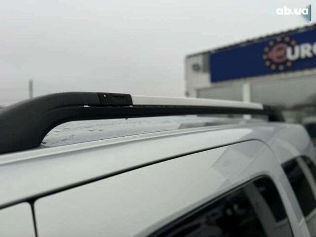 Рено Кєнгу, об'ємом двигуна 1.5 л та пробігом 227 тис. км за 9500 $, фото 17 на Automoto.ua