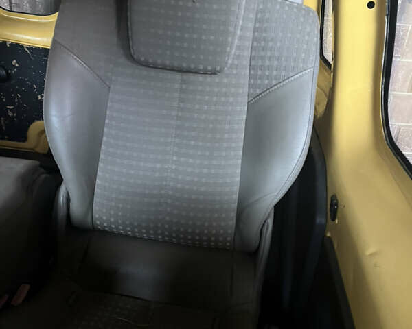 Рено Кєнгу, об'ємом двигуна 0 л та пробігом 120 тис. км за 4700 $, фото 8 на Automoto.ua