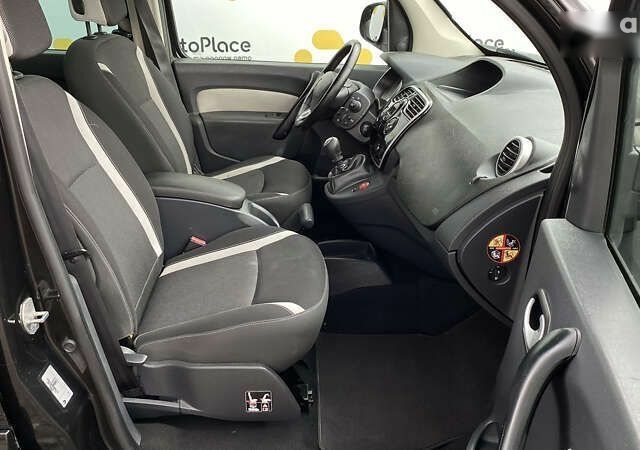 Рено Кенгу, объемом двигателя 1.5 л и пробегом 226 тыс. км за 10700 $, фото 28 на Automoto.ua