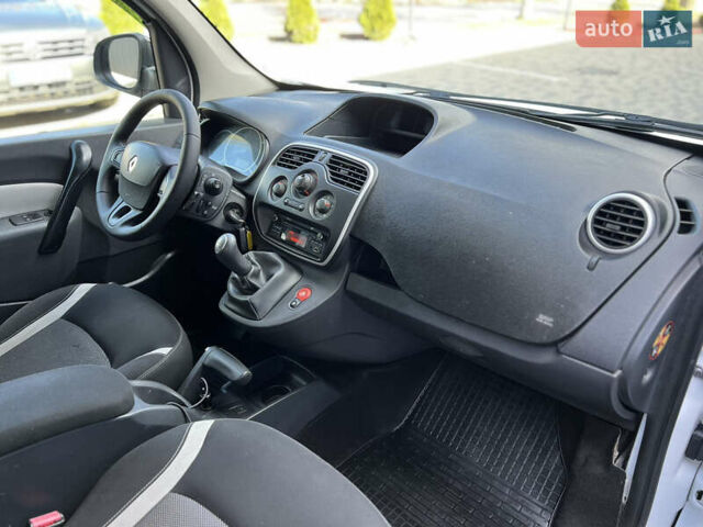 Рено Кенгу, объемом двигателя 1.5 л и пробегом 204 тыс. км за 10100 $, фото 25 на Automoto.ua