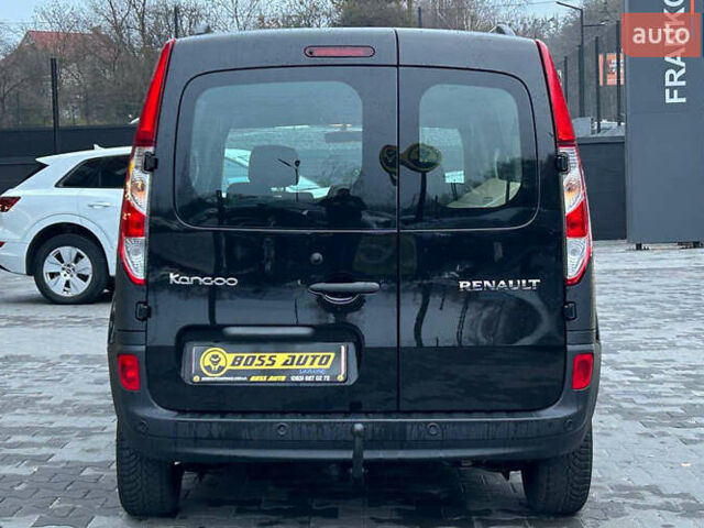 Рено Кенгу, объемом двигателя 1.5 л и пробегом 228 тыс. км за 10500 $, фото 4 на Automoto.ua