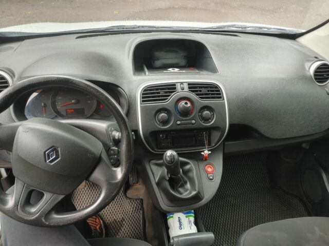 Рено Кенгу, объемом двигателя 0 л и пробегом 0 тыс. км за 6700 $, фото 15 на Automoto.ua