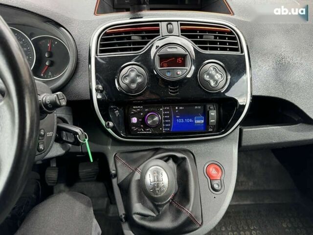 Рено Кенгу, объемом двигателя 1.5 л и пробегом 216 тыс. км за 9190 $, фото 21 на Automoto.ua