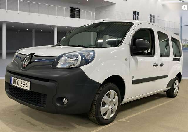 Рено Кенгу, объемом двигателя 0 л и пробегом 49 тыс. км за 7500 $, фото 9 на Automoto.ua