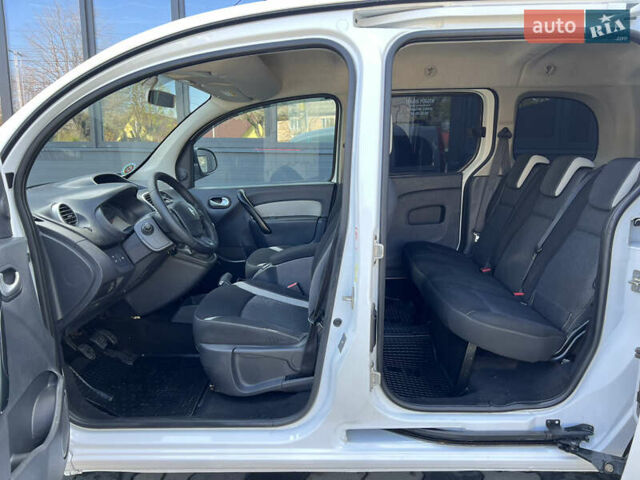 Рено Кенгу, объемом двигателя 1.5 л и пробегом 204 тыс. км за 10100 $, фото 18 на Automoto.ua