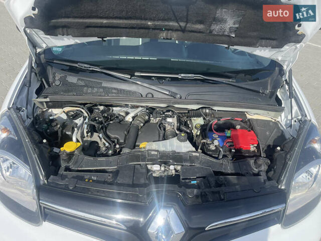 Рено Кенгу, объемом двигателя 1.5 л и пробегом 174 тыс. км за 12300 $, фото 19 на Automoto.ua