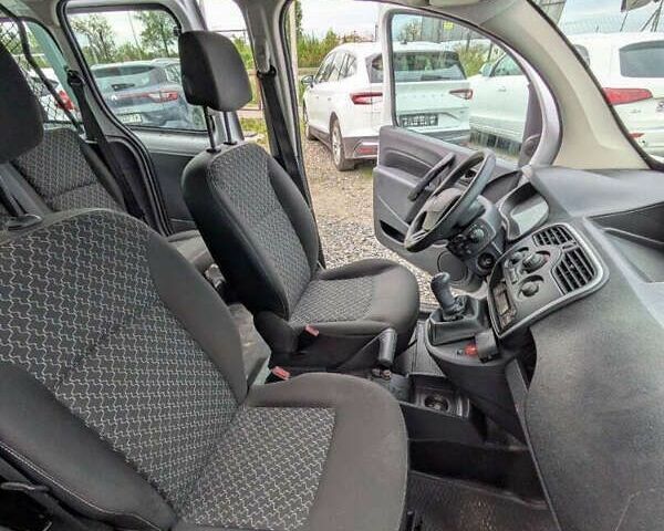 Рено Кенгу, объемом двигателя 0 л и пробегом 266 тыс. км за 9700 $, фото 21 на Automoto.ua