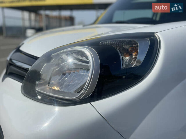 Рено Кенгу, объемом двигателя 1.5 л и пробегом 174 тыс. км за 12300 $, фото 12 на Automoto.ua