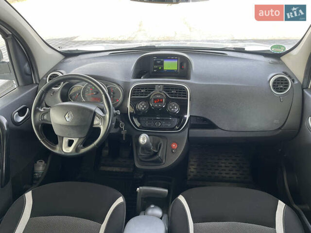 Рено Кенгу, объемом двигателя 1.5 л и пробегом 174 тыс. км за 12300 $, фото 30 на Automoto.ua
