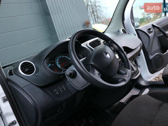 Рено Кенгу, объемом двигателя 0 л и пробегом 95 тыс. км за 8999 $, фото 34 на Automoto.ua