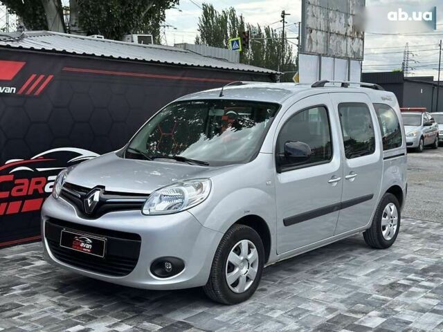 Рено Кенгу, объемом двигателя 1.5 л и пробегом 171 тыс. км за 12800 $, фото 5 на Automoto.ua