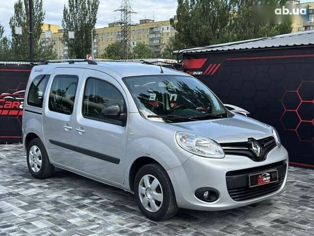 Рено Кенгу, объемом двигателя 1.5 л и пробегом 171 тыс. км за 12800 $, фото 23 на Automoto.ua