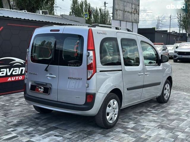 Рено Кенгу, объемом двигателя 1.5 л и пробегом 171 тыс. км за 12800 $, фото 20 на Automoto.ua